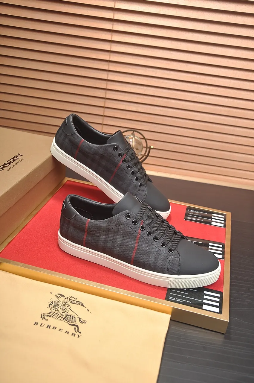Men's shoes💰480💶[Burberry] (cowhide lining) classic low-top sneakers｜Imported cowhide with classic plaid fabric｜Cow leather lining｜Original outsole｜Fine workmanship and comfortable to wear Size: 38-44 (customized at 45)